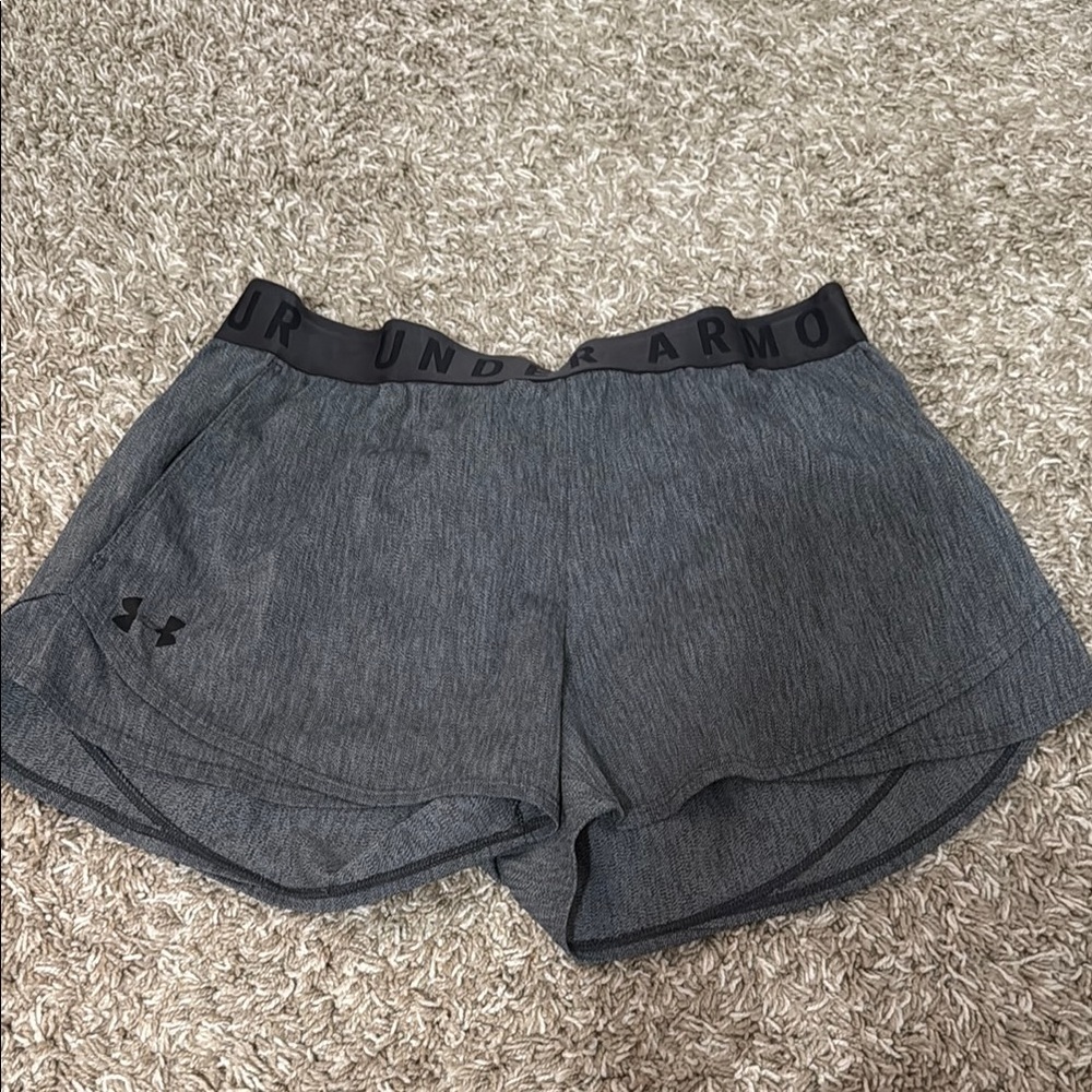 Under Armour Gray Athletic Shorts Elastic Waistband